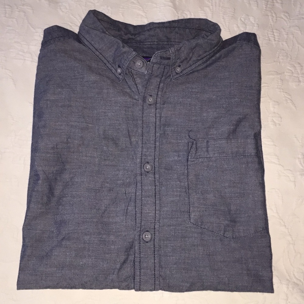 Men’s Patagonia casual button down XL